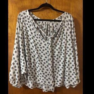 Loft Flowy 3/4 Sleeve Top
